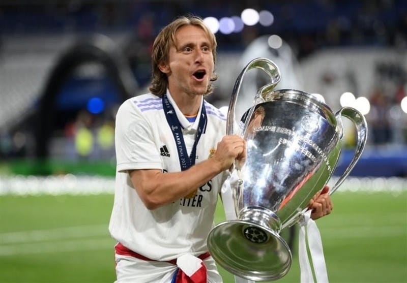 آینده لوکا مودریچ: پایان دوران در رئال مادرید یا ادامه همکاری؟