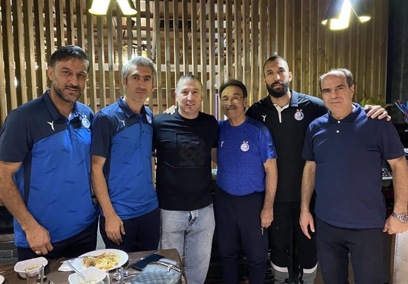 تصویر مربی تیم ملی