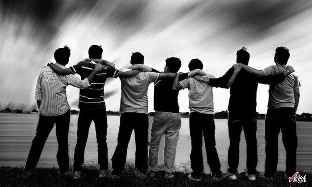 چرا جوانان امروز کمتر از نسلهای قبلی احساس خوشبختی میکنند؟