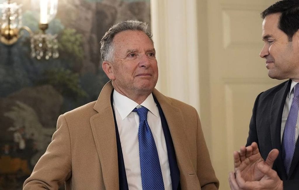 توقف حملات به یمن پس از مذاکرات حوثیها و ویتکاف با واسطهگری عمان؛ آیا این بهبود درگیریها میتواند به تحرک جدیدی در مذاکرات آمریکا و ایران منجر شود؟