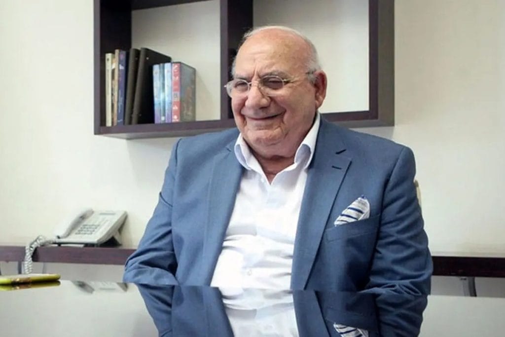 مهاجرانی: هیچکس از سوی باشگاه استقلال با من صحبت نکرده است