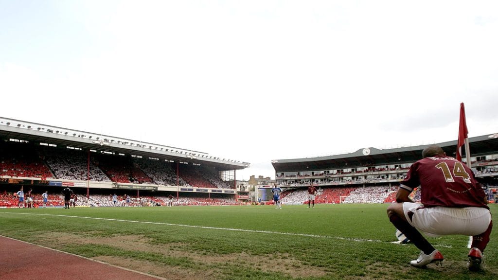 علیمان ندیایه: آخرین گلزن استادیومهای قدیمی لیگ برتر انگلیس در ودیسون پارک