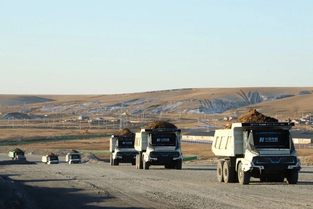 چین چگونه با ناوگان بزرگ و خودران برقیاش، آینده معادن زغال سنگ را متحول میکند؟