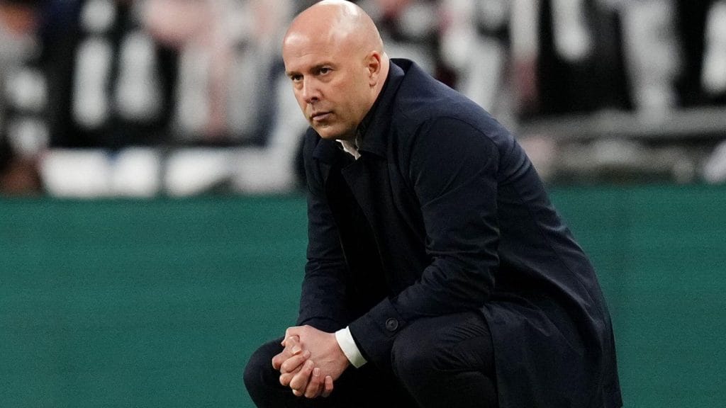 ستاره لیورپول: نمیخواهم سالهایم هدر برود؛ شاید رفتنی شوم!