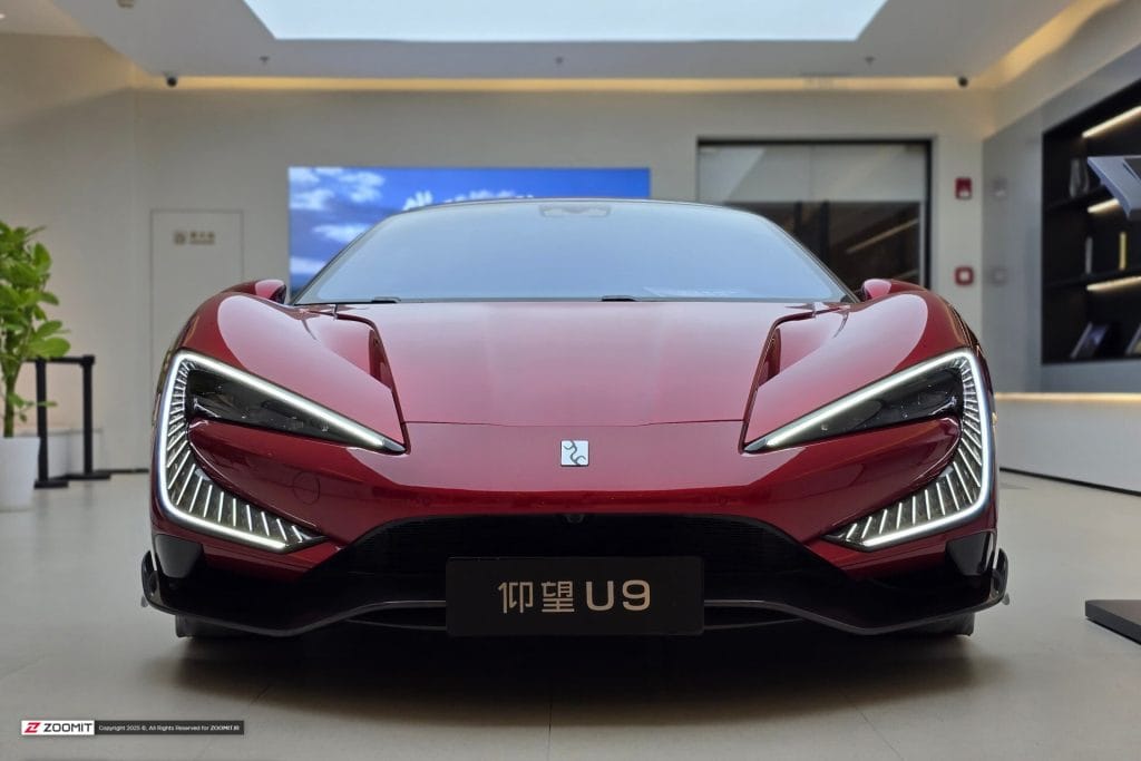 تماشا کنید: رقص باورنکردنی ابرخودرو چینی!