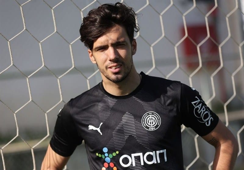 بمب نقل و انتقالات ترکید! ستاره مونتهنگرویی در آستانه فتح قلب هواداران پرسپولیس"