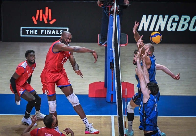 ایتالیا کوبا را در هم کوبید و به تاج و تخت والیبال نزدیکتر شد!"