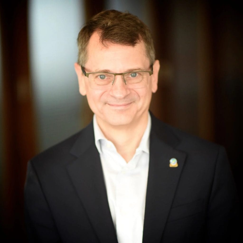 چرا یک نسخه درمانی برای همه جواب نمیدهد؟ نقش تجربههای متفاوت در موفقیت مداخلات