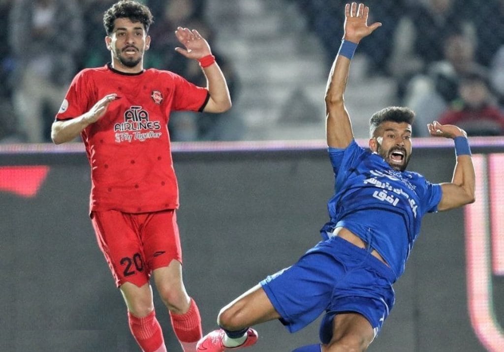 راز پنهان بازی تراکتور-استقلال فاش شد: نبرد در تبعید بدون حضور تماشاگران!"