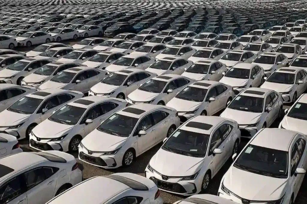 فروش خودروهای خارجی در ایران متوقف شد؛ چه گزینه‌هایی جایگزین شده‌اند؟