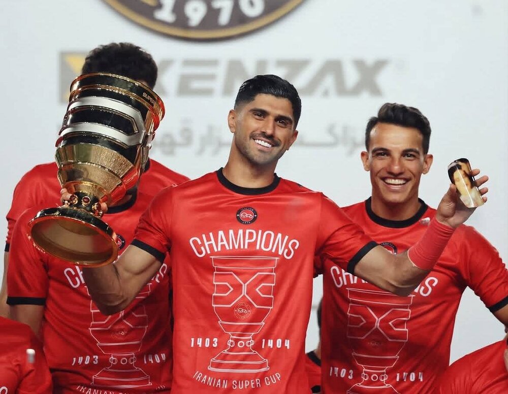 عکس واکنش همسر دانیال اسماعیلیفر در جشن قهرمانی پرسپولیس