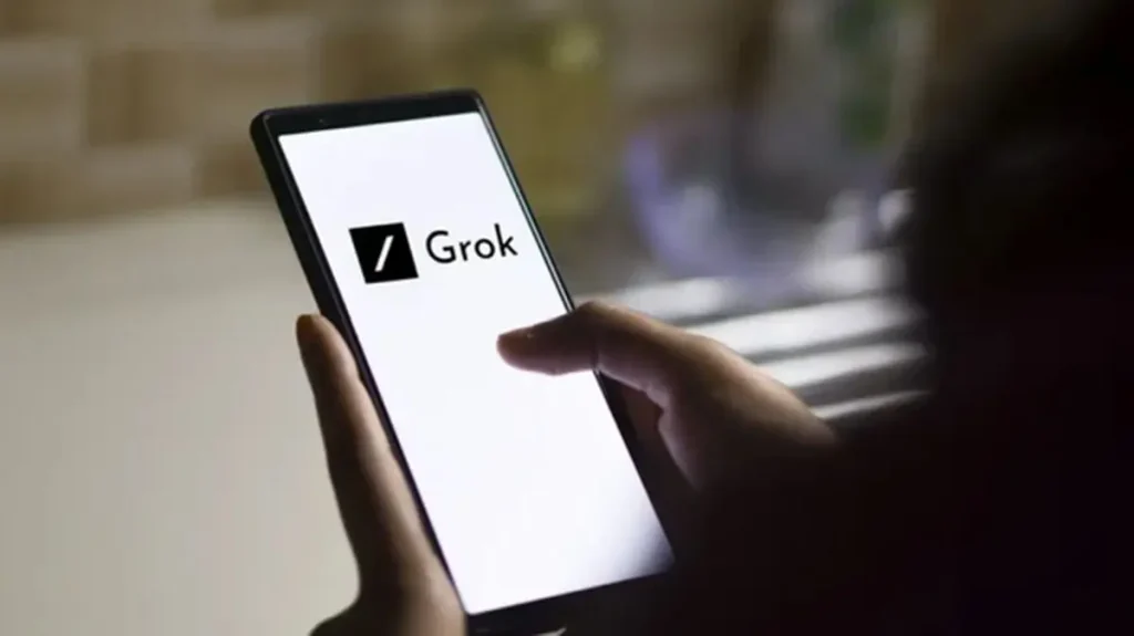 مکالمات گروک هم لو رفت!