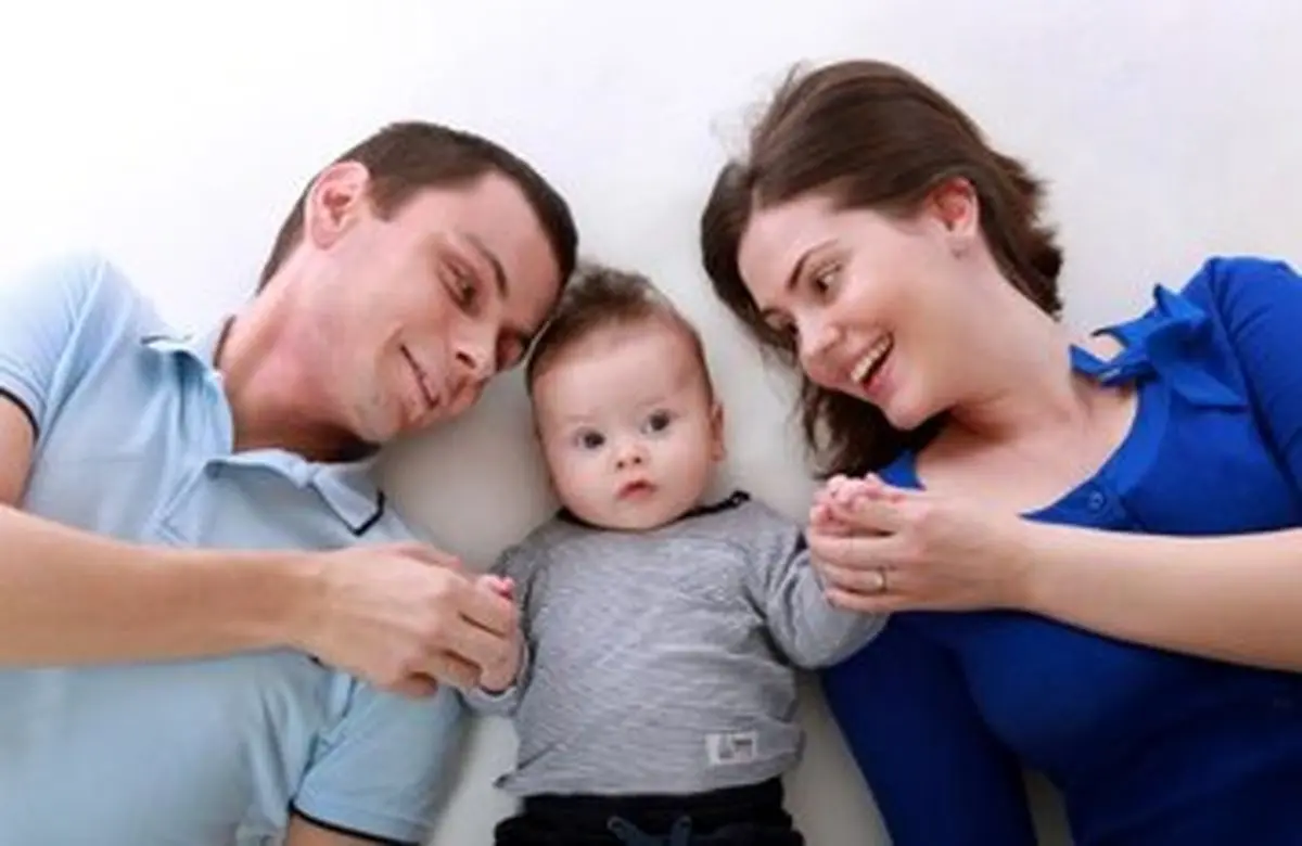 چه ژنهایی از والدین خود به ارث میبریم؟