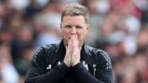 بمب نقل و انتقالات: نیوکاسل با منچستر یونایتد، در آستانه یک معامله دوگانه ۱۰۰ میلیون پوندی!