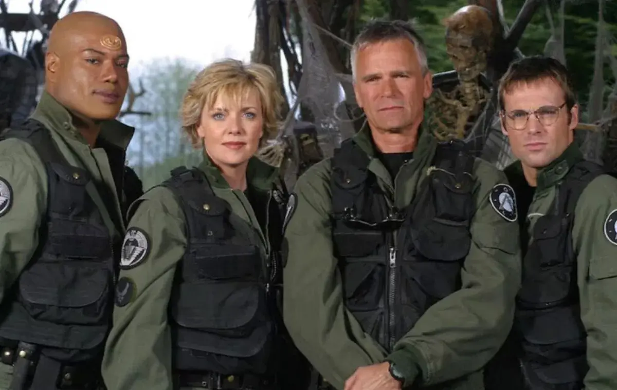 دروازه ستارگان اس جی-1