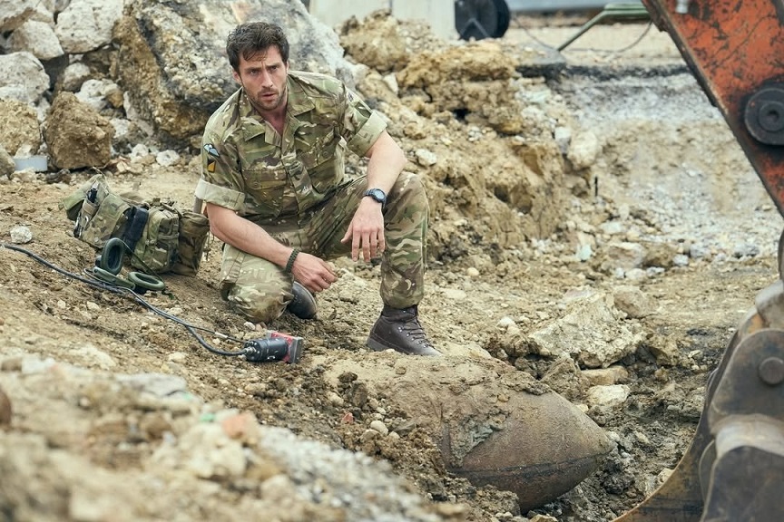 جذابترین چهرههای سینما در "Fuze" منفجر میکنند! (عکسهای داغ و دیدنی)