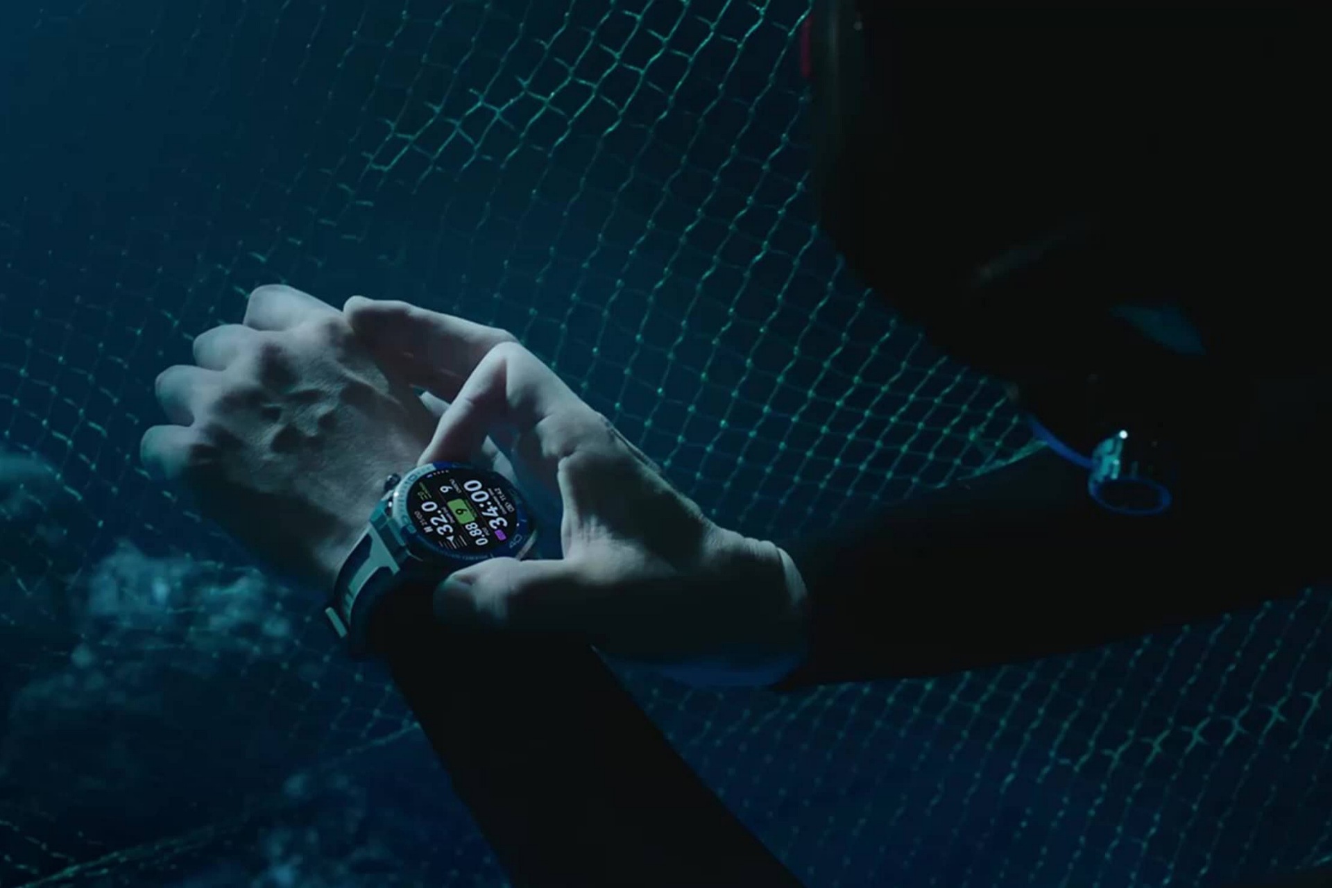 پژواک در اعماق: فراتر از اپل واچ اولترا