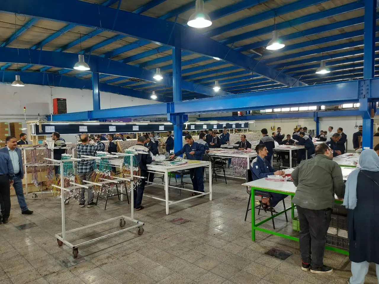 فرصت دوباره بعد از بخشش: قوه قضاییه چه نقشه ای برای کسب و کار زندانیان سابق دارد؟