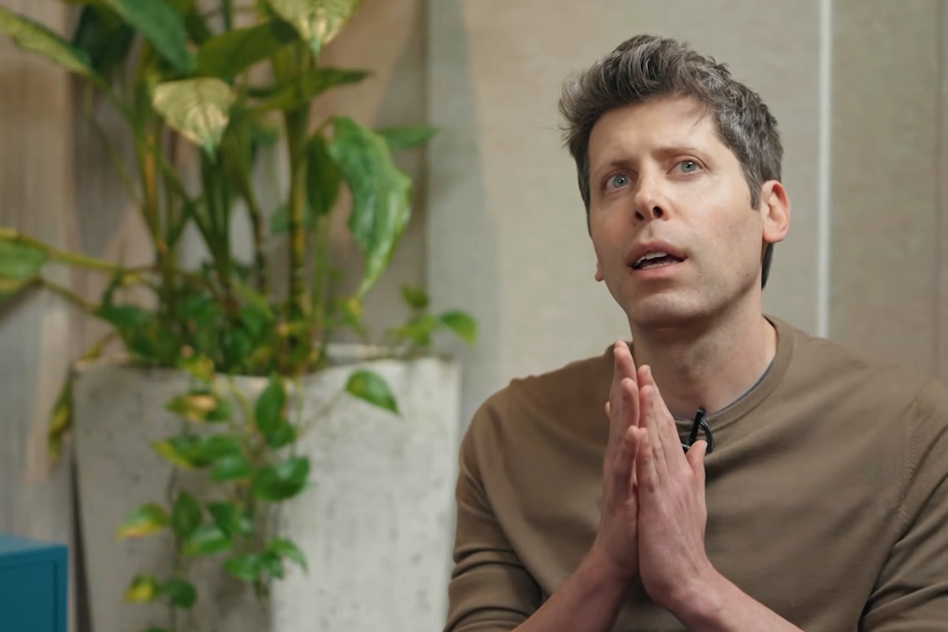 رئیس غول‌های فناوری: هوش مصنوعی، فاتح تاج و تخت انسانی تا 2030؟