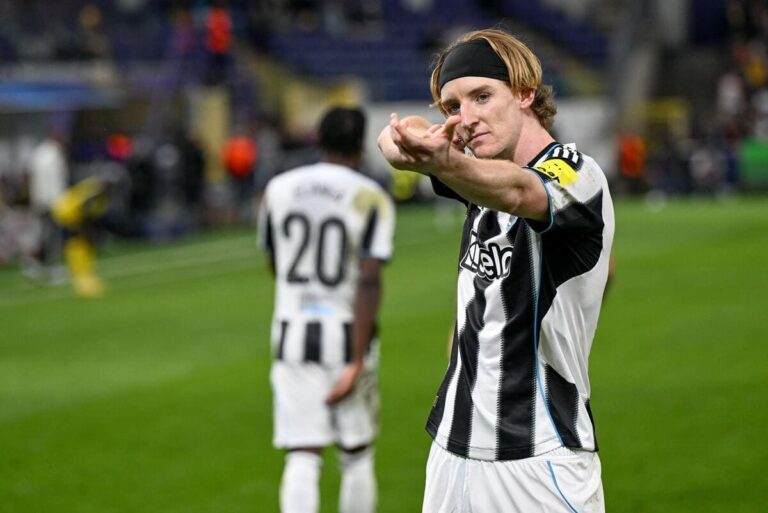 یونیون سن ژیلواز له شد: نیوکاسل با 4 گل پیروز شد!؟