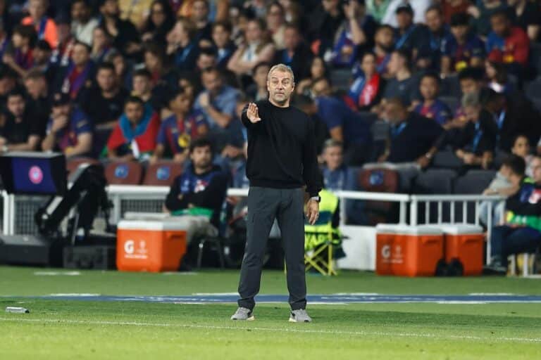 هانسی فلیک: بارسلونا در نبرد با پاریس ۱۰ نفره، هوشمندی بیشتری میخواهد!