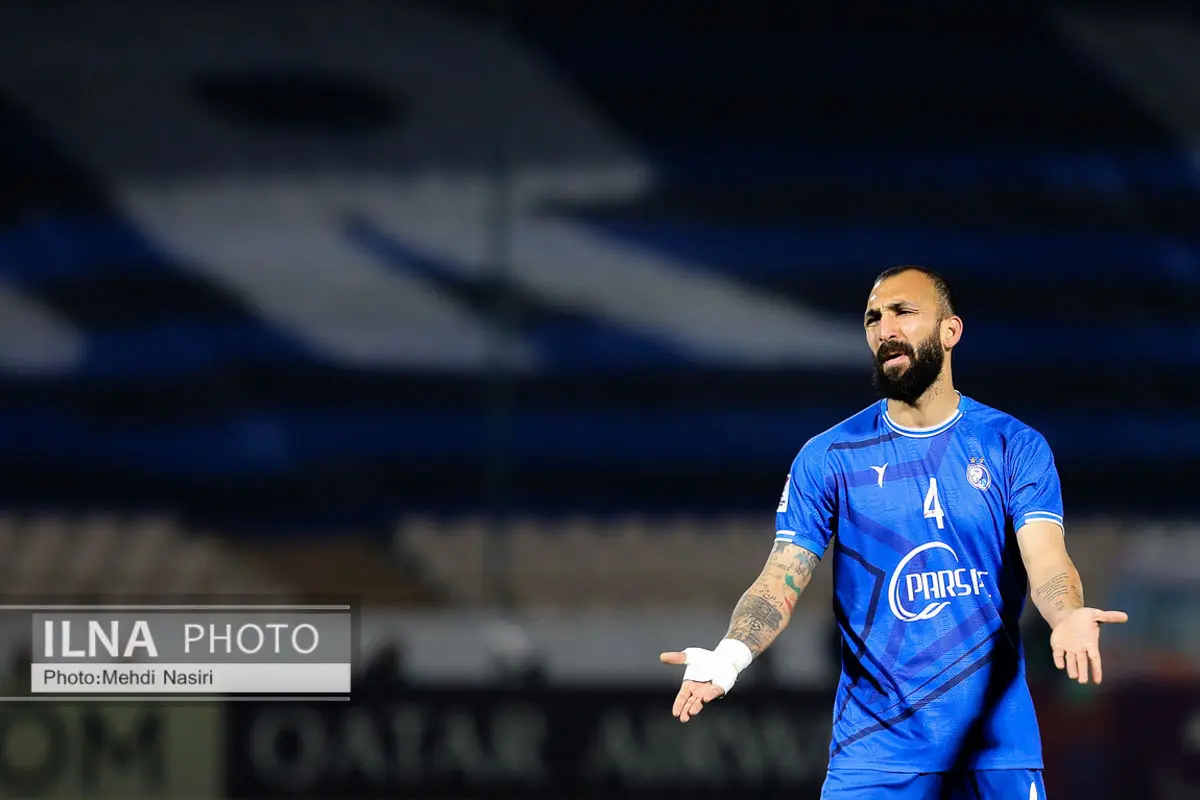 چشم آبی‌ها نگران باشند؟