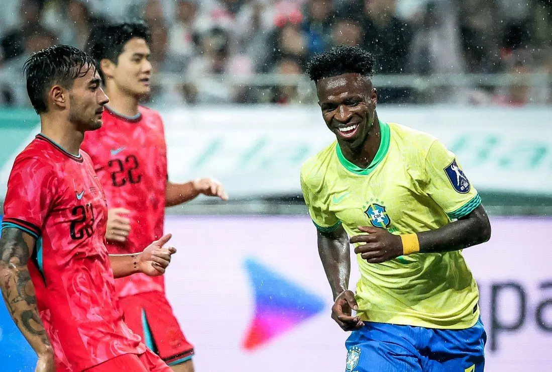 سونامی برزیل، رؤیای کرهای را شست؟"