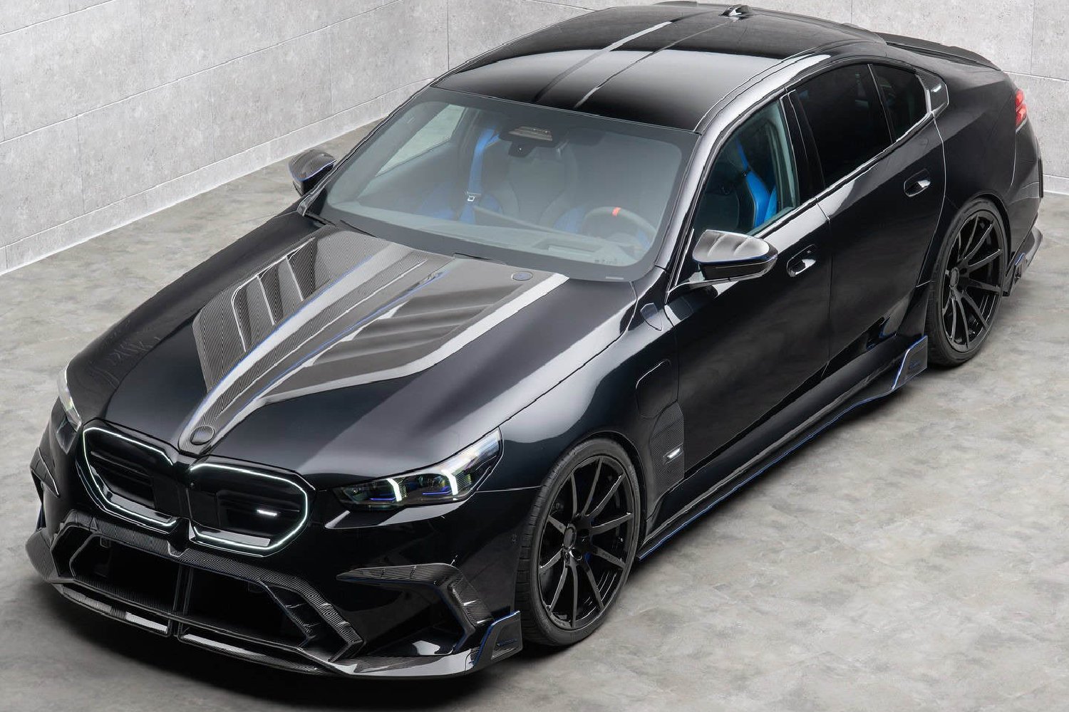 M5 افسانه‌ای، با جادوی یک ایرانی، دوباره متولد شد!