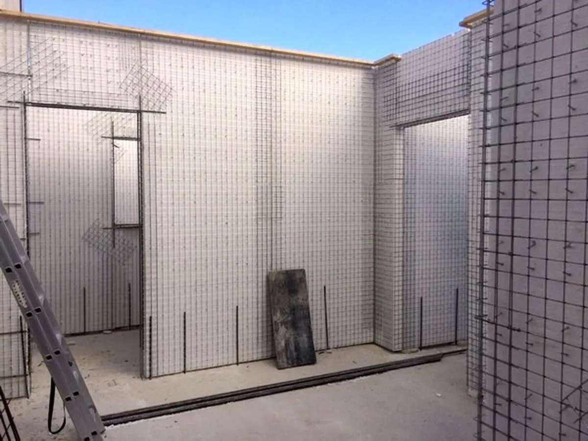 معایب دیوار تری دی پنل: نکات ضروری و خیره‌کننده که باید بدانید