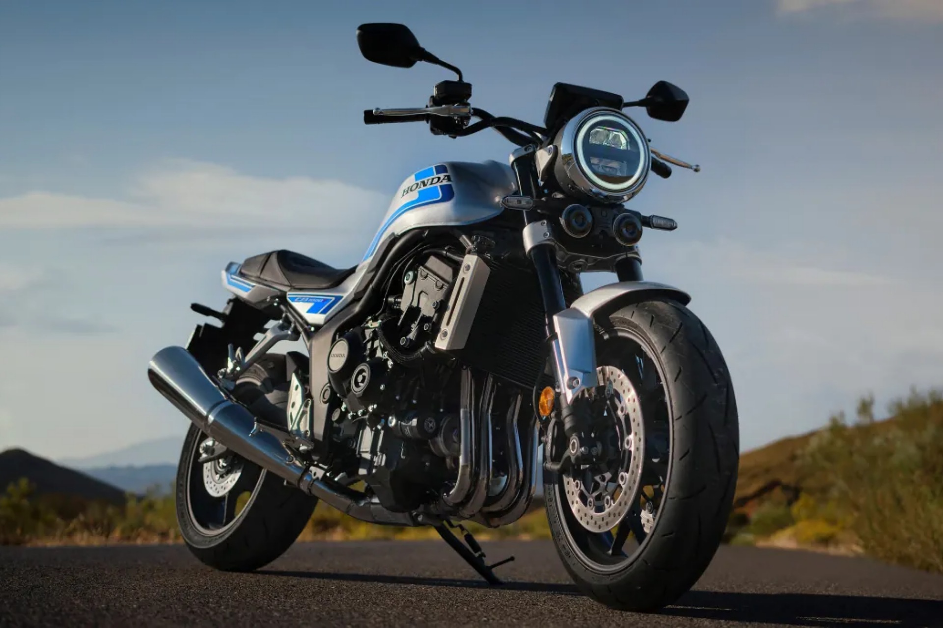 هوندا CB، شوک ۲۰۲۶: این موتورسیکلت دلت را میبرد!