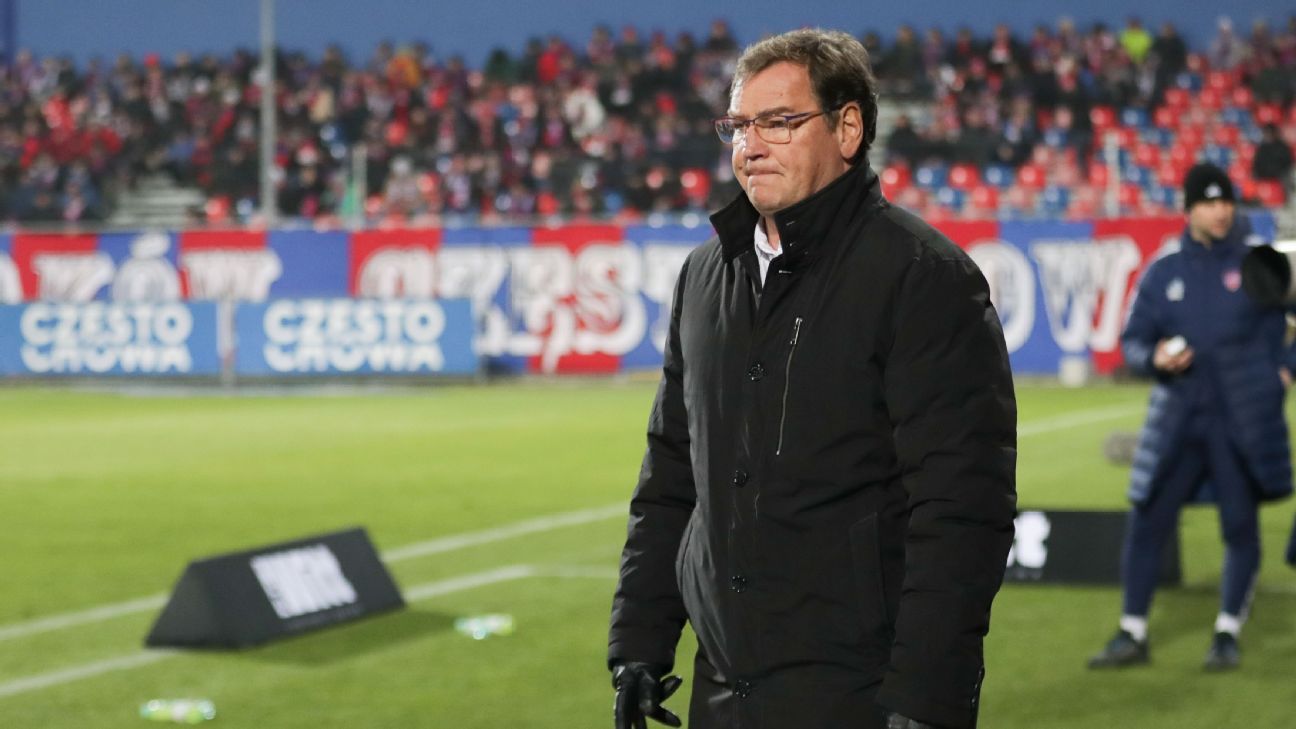 لهستان بعد از طوفان لواندوفسکی، مربی جدید را معرفی کرد!