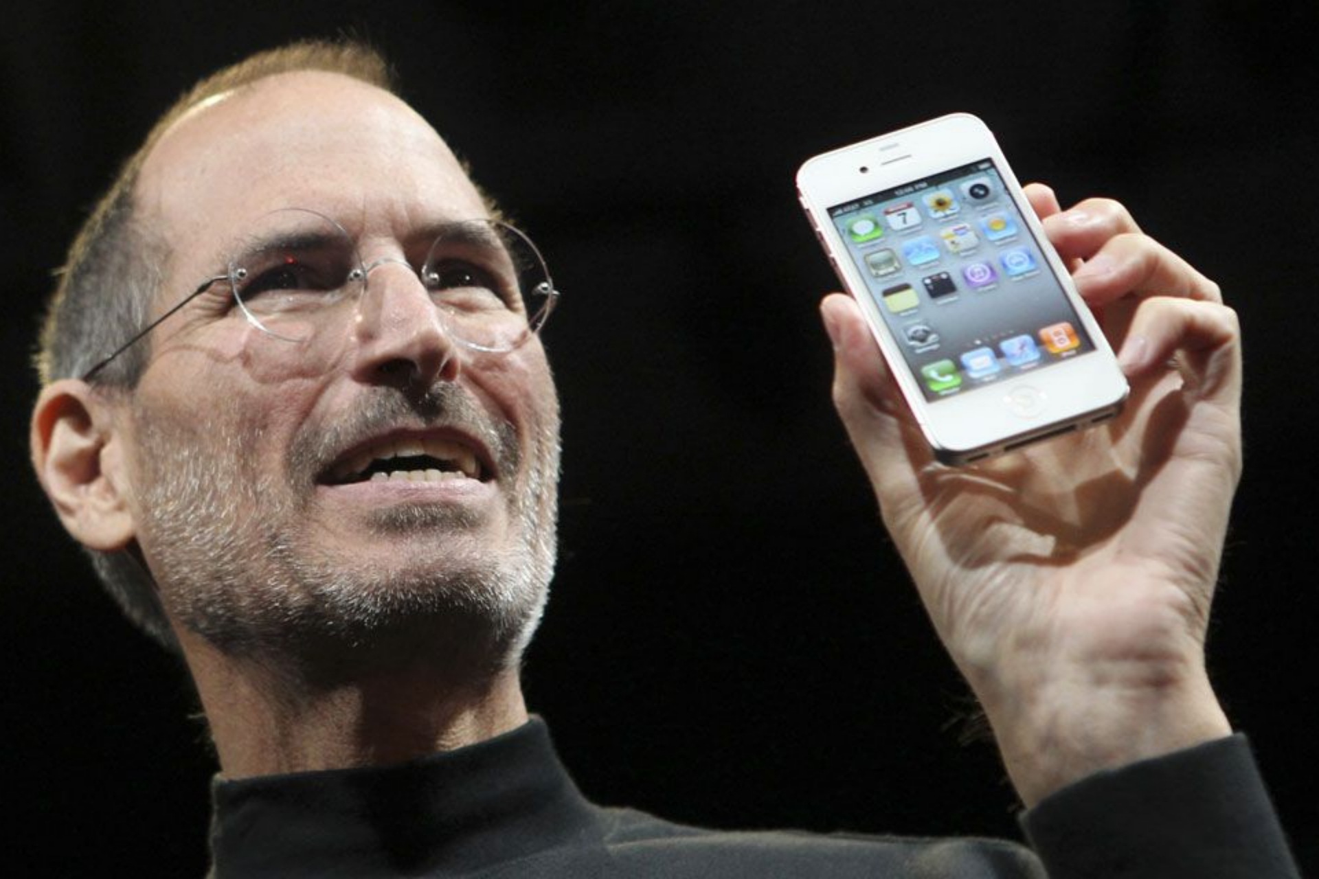 پشت پرده سیب: معمایی که یک دهه و نیم پنهان بود!