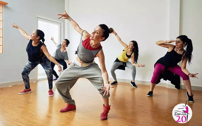 آموزش رقص برای لاغری شکم: روش خیره‌کننده و آسان برای تناسب