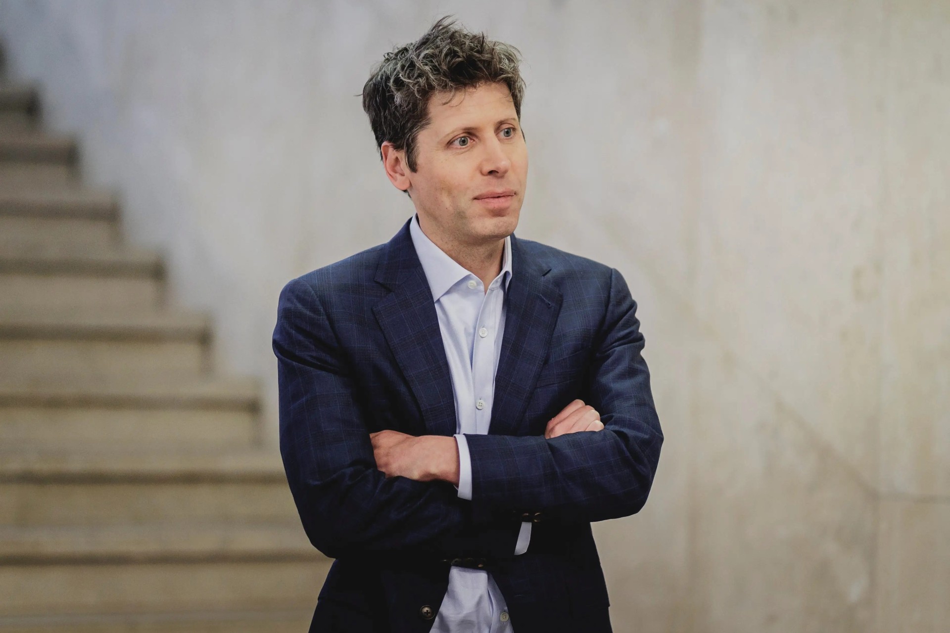 «دانشگاه کافی نیست؟ اعترافات تکاندهنده مدیرعامل برتر درباره ترک تحصیل!»