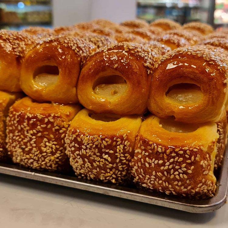 طرز تهیه شیرینی دانمارکی خیره کننده و آسان با آرد گندم