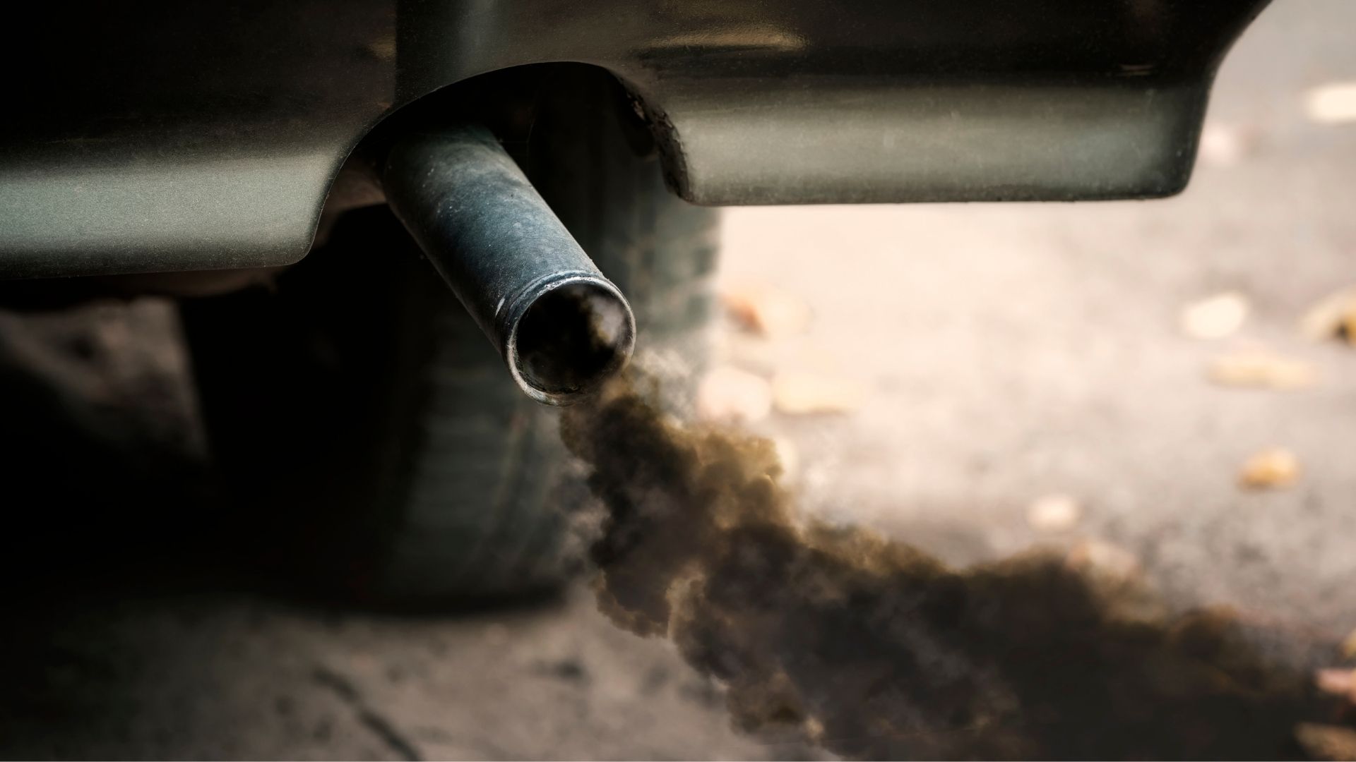 علت خروج دود سیاه از اگزوز پژو پارس: نکات ضروری و آسان