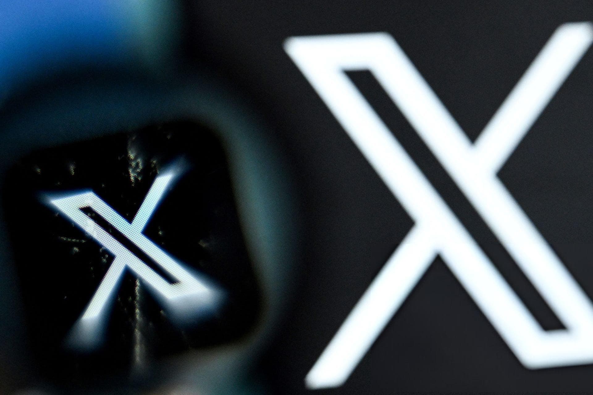 فونت ایرانی، مُهرِ ایلان ماسک بر «ایکس»؟