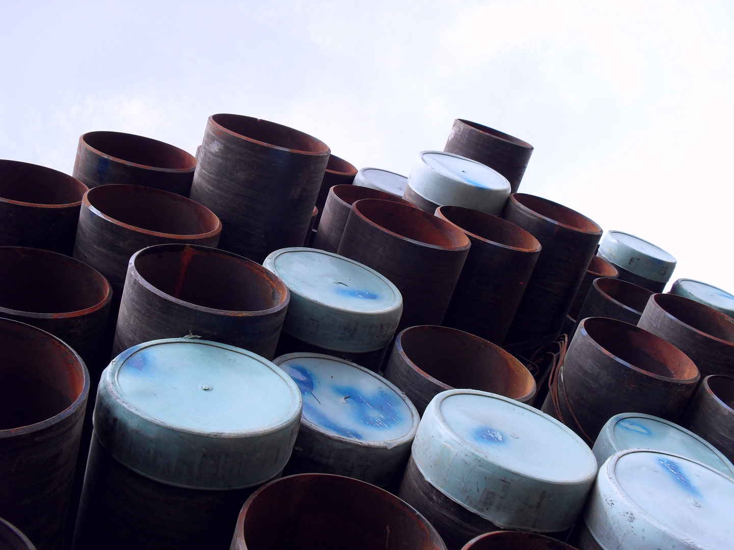 تفاوت قیمت لوله گالوانیزه و لوله سیاه