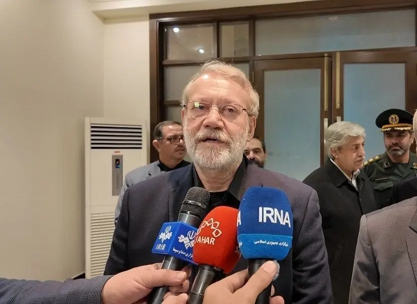 تاکید لاریجانی بر عمق روابط تهران و اسلام آباد: پاکستان بازیگری کلیدی برای امنیت منطقه