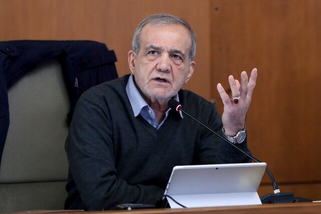 اولویت دولت در سلامت: ممنوعیت افزایش سهم پرداختی مردم در حوزه درمان