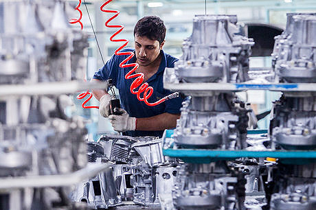 افزایش شفافیت و عدالت: دو تصمیم حیاتی برای مشاغل سخت و زیان آور در تهران