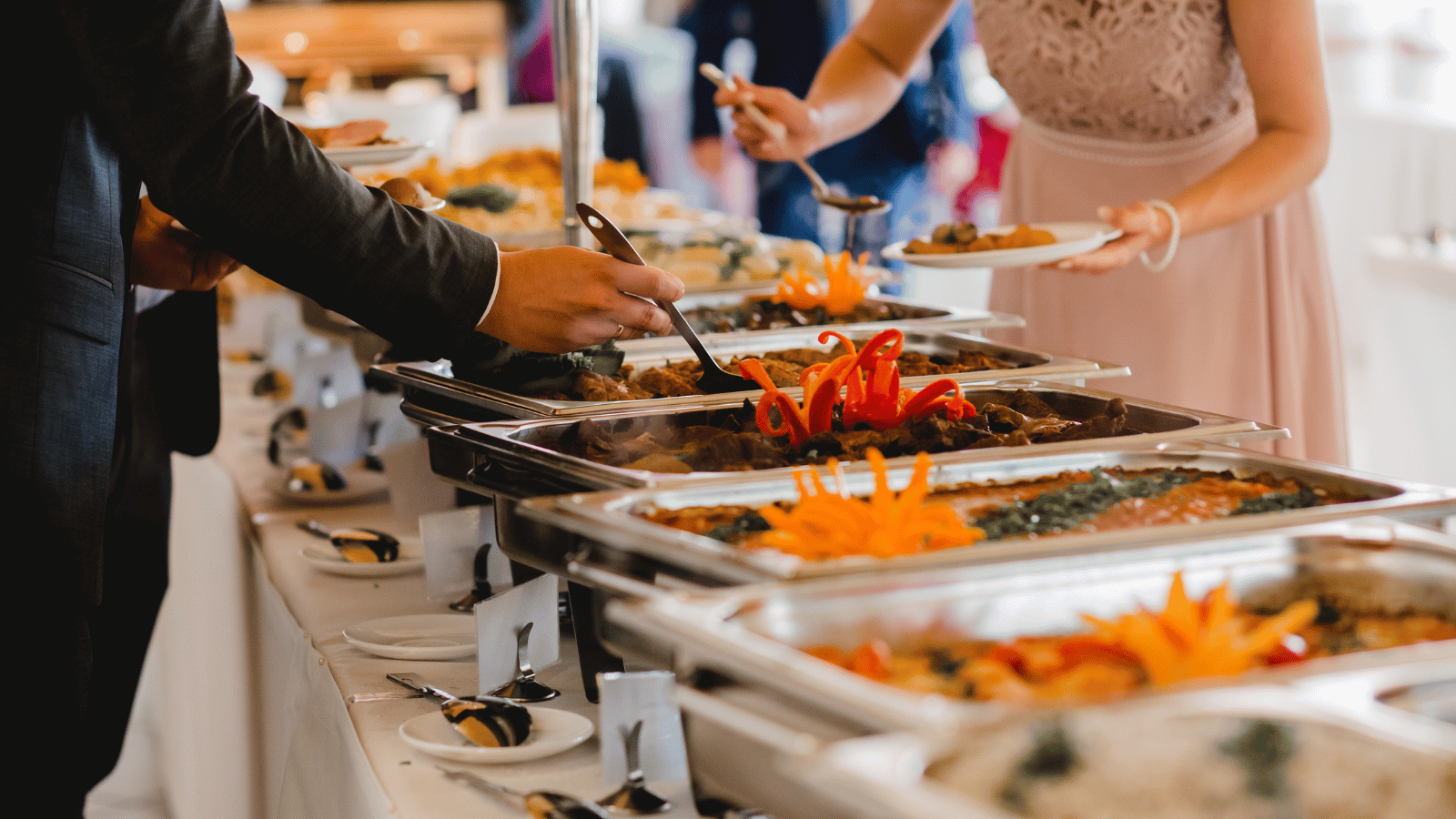 انتخاب منوی شام عروسی برای هر سلیقه و بودجه‌