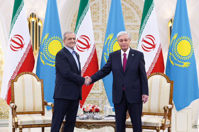 دیپلماسی «گفت‌وگوی برابر»؛ سفر پرثمر رئیس جمهور به قزاقستان و ترکمنستان با محوریت افزایش تجارت ۳ میلیارد دلاری، توسعه کریدورها و صلح جهانی
