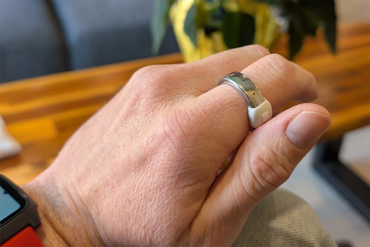 انقلاب هوش مصنوعی در انگشتان شما؛ آیا سال ۲۰۲۶ سال حلقه‌های هوشمند خواهد بود؟