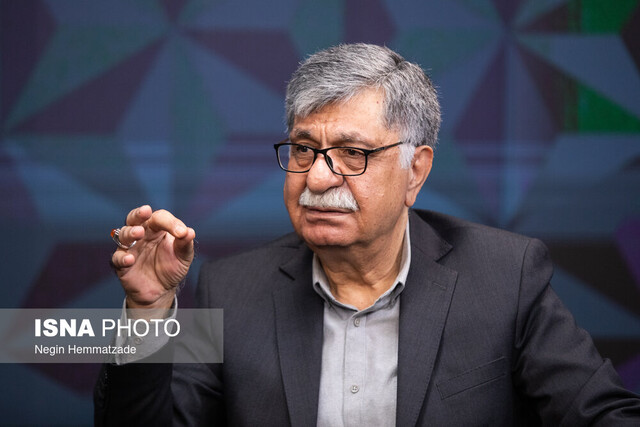 از تلاقی ناگزیر روزنامه نگاری و سیاست تا حفظ بی طرفی حرفه ای: مرجعیت رسانه ها در «اوج بحران» و «آزمون ها» شکل می گیرد