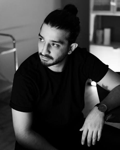 سینا ساعی و رمز موفقیت در کارناوال؛ چگونه رپ، تاریخ را به زبان نسل جدید روایت کرد؟