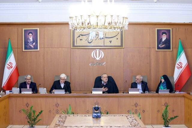 اراده دولت برای جراحی اقتصادی: خداحافظی با رانت ارزی و محافظت از سفره مردم