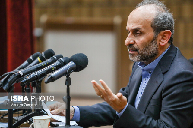 ابهام در رادیو و تلویزیون: آیا ممنوعیت صدای زنان در صداوسیما لغو شده است؟