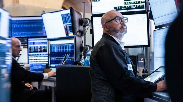 خروج بی‌سابقه سرمایه از صندوق‌های سهامی جهانی