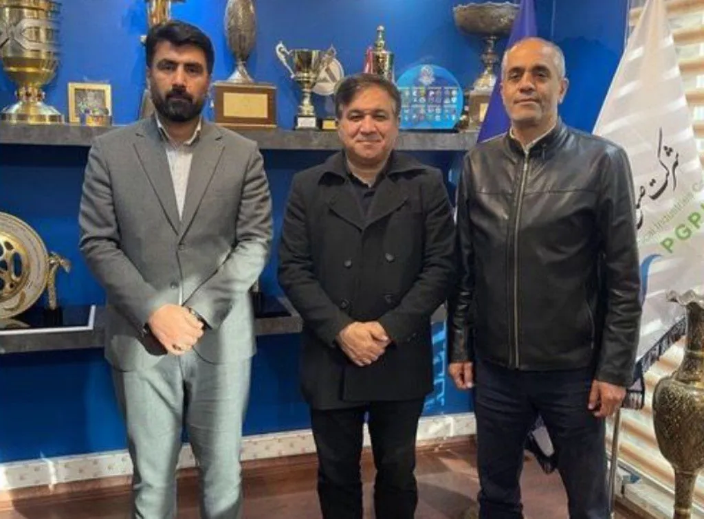 اتحاد آبیها در پایتخت؛ جزئیات پیمان همکاری استقلال تهران و استقلال خوزستان برای تحول در فوتبال ایران